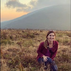 Meet your Posher, Megan